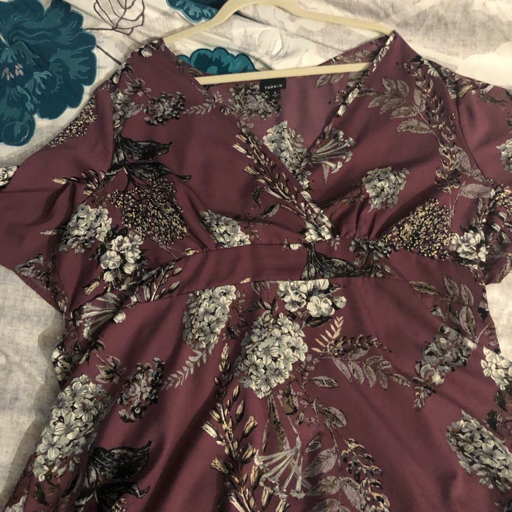 Torrid blouse purple floral design
